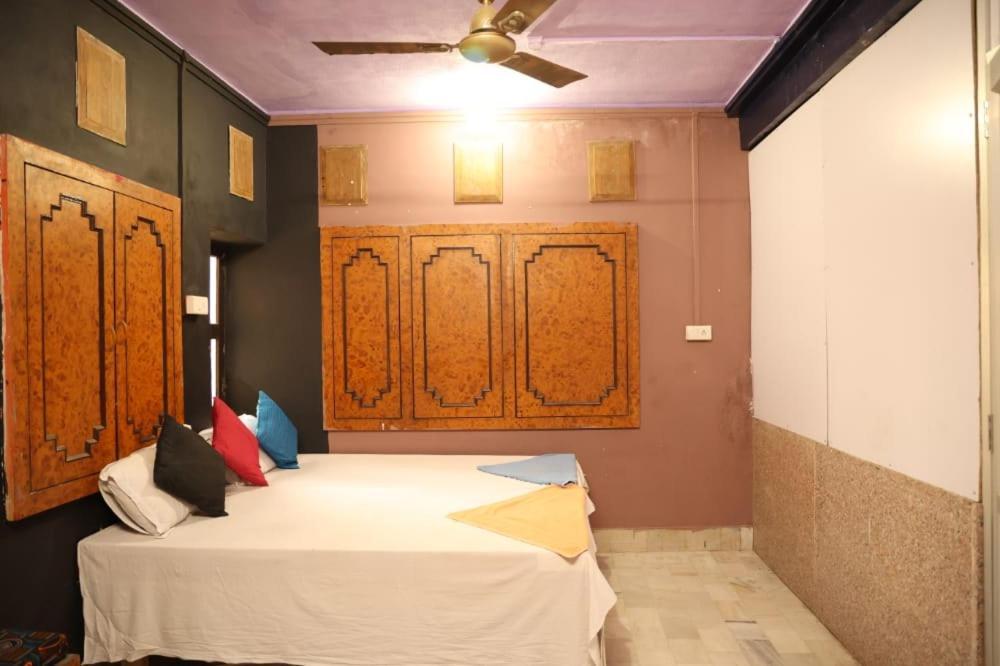 Santkripa Backpackers 400 Mtr From Railway Station Vandrerhjem Jodhpur  Eksteriør bilde