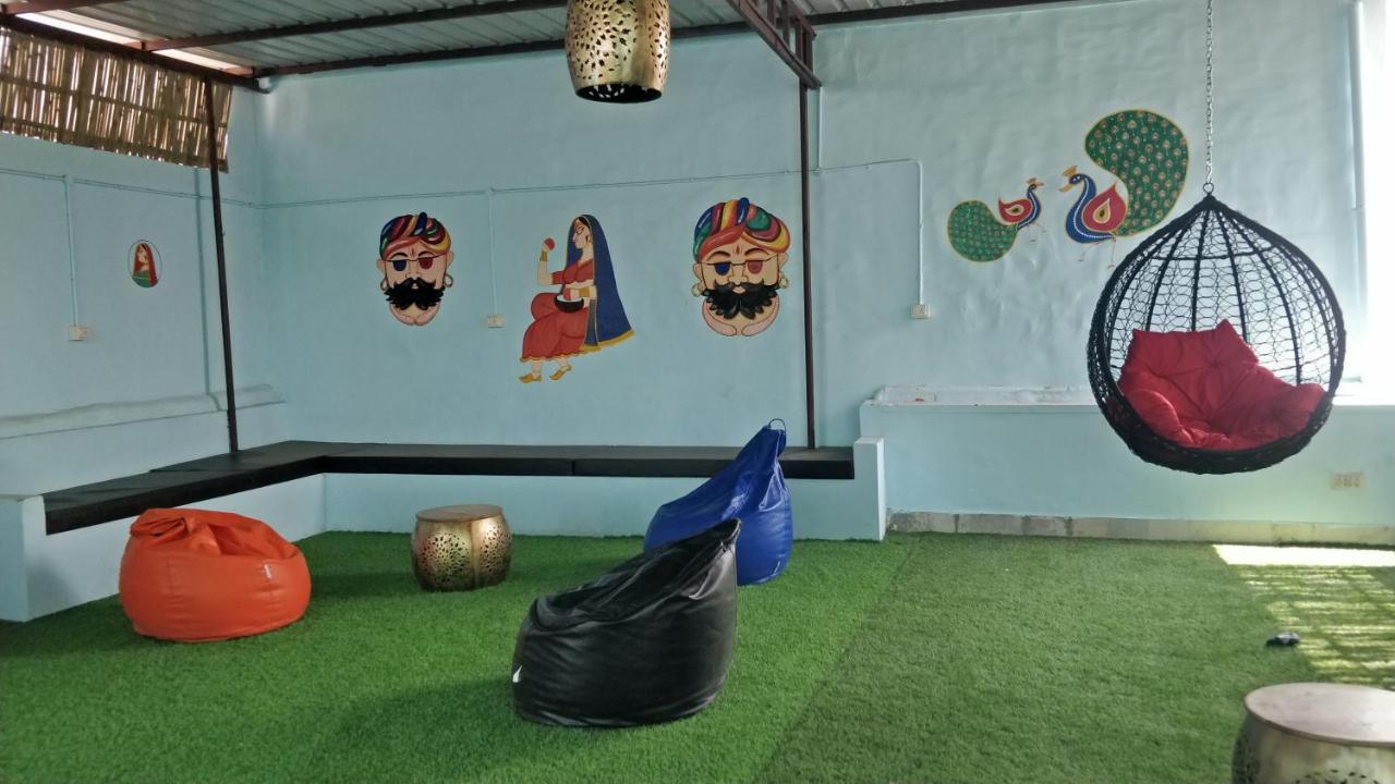 Santkripa Backpackers 400 Mtr From Railway Station Vandrerhjem Jodhpur  Eksteriør bilde