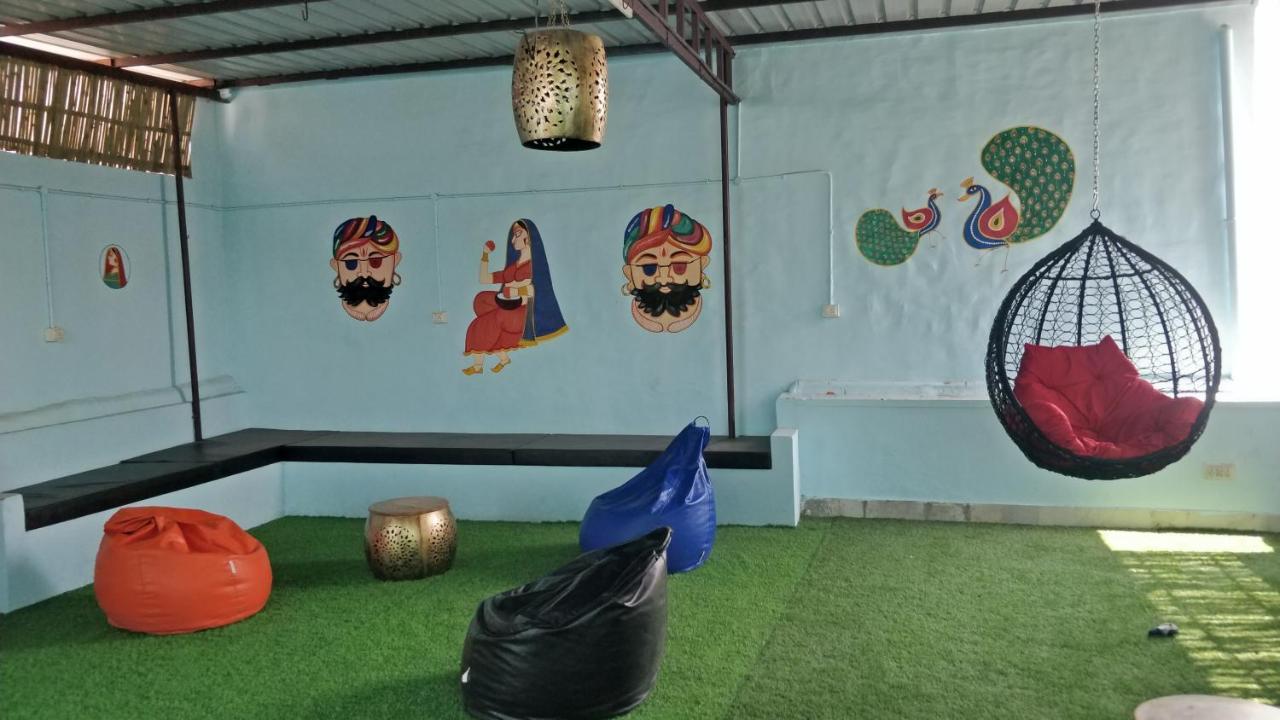Santkripa Backpackers 400 Mtr From Railway Station Vandrerhjem Jodhpur  Eksteriør bilde
