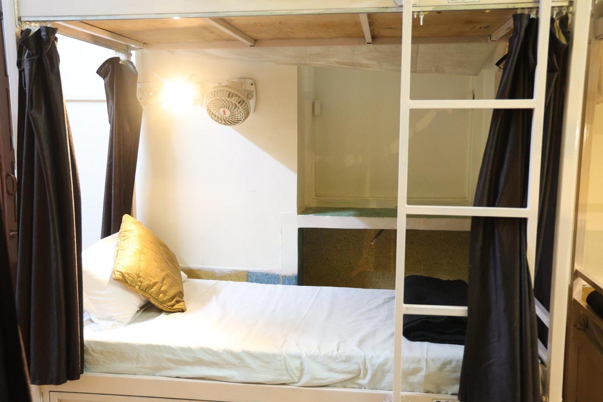 Santkripa Backpackers 400 Mtr From Railway Station Vandrerhjem Jodhpur  Eksteriør bilde